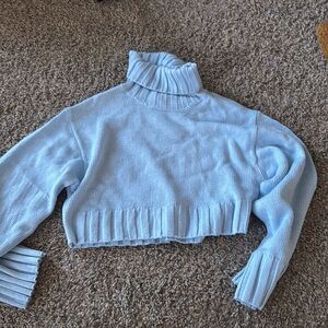 H&M turtle neck sweatshirt